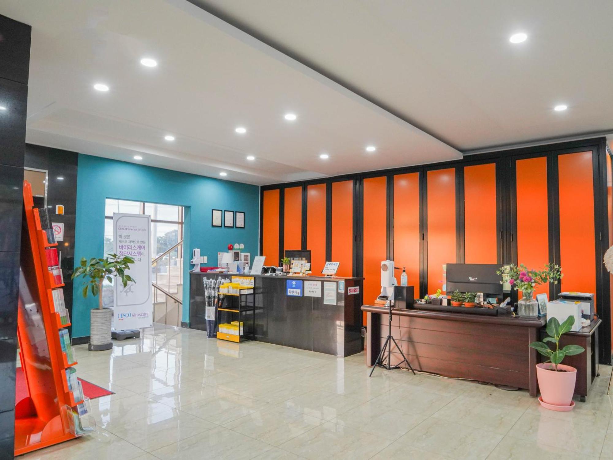 达摩拉度假酒店 西归浦市 外观 照片